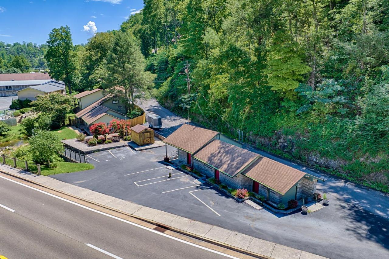 Newly Remodeled Motel In Gatlinburg! Exterior foto