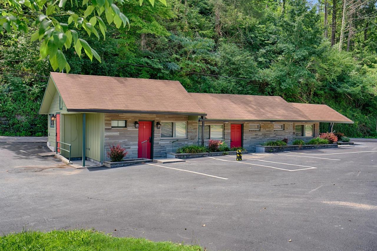 Newly Remodeled Motel In Gatlinburg! Exterior foto