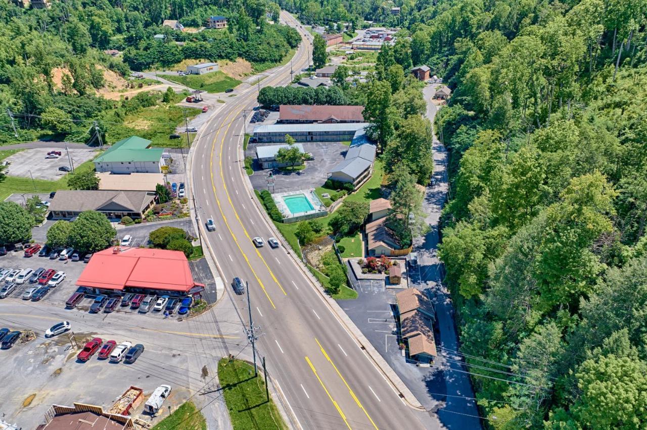 Newly Remodeled Motel In Gatlinburg! Exterior foto