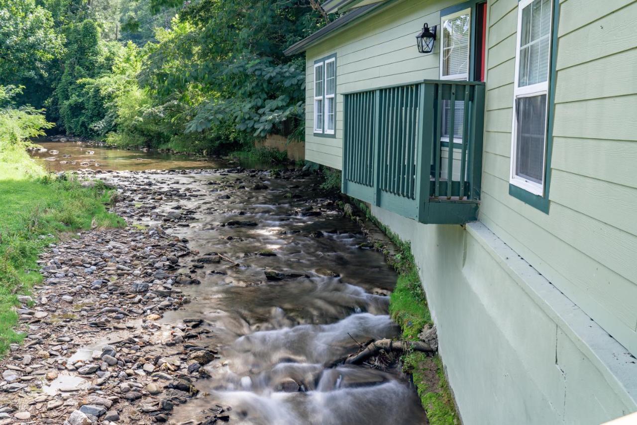 Newly Remodeled Motel In Gatlinburg! Exterior foto